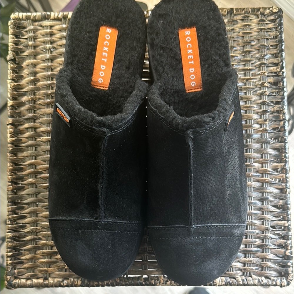 Rocket Dog Black Leather Suede Lined Platform Mule/Clog Women’s size 9.5